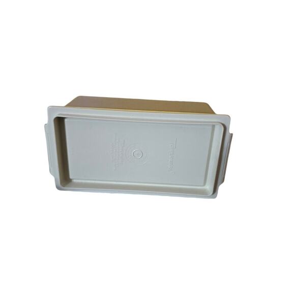 Vintage Tupperware Butter Dish - Picture 4 of 4